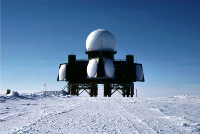 Den amerikanske radarstation Dye 3 i Sydgrønland