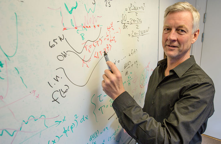 Peter Ditlevsen from the Niels Bohr Institute at the University of Copenhagen is the leader of the TIPES project, which, with the help of climate models, will predict sudden and violent changes in the climate - the so-called 'tipping points'.