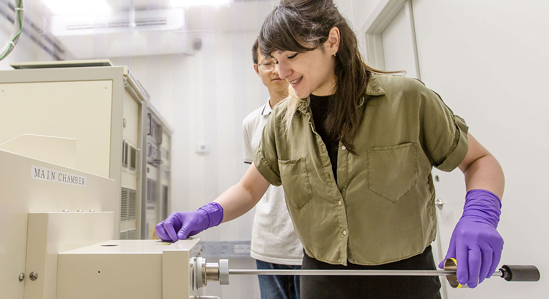 Niels Bohr Institutet indgår i erhvervssamarbejde med en lang række virksomheder.