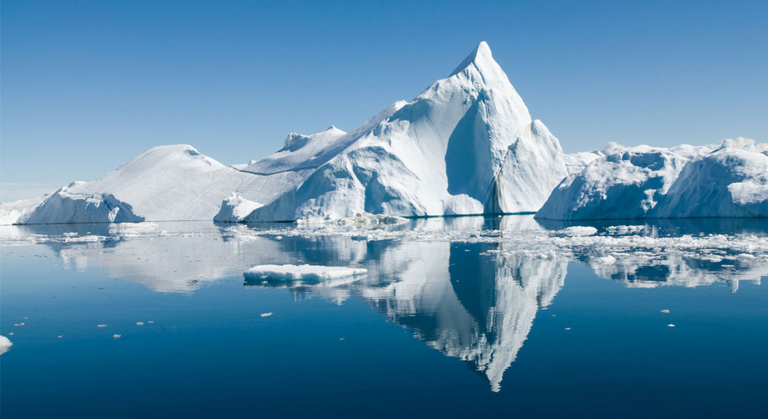 Photo of the ice melting in The Arctic Sea Photo of the ice melting in The Arctic Sea
