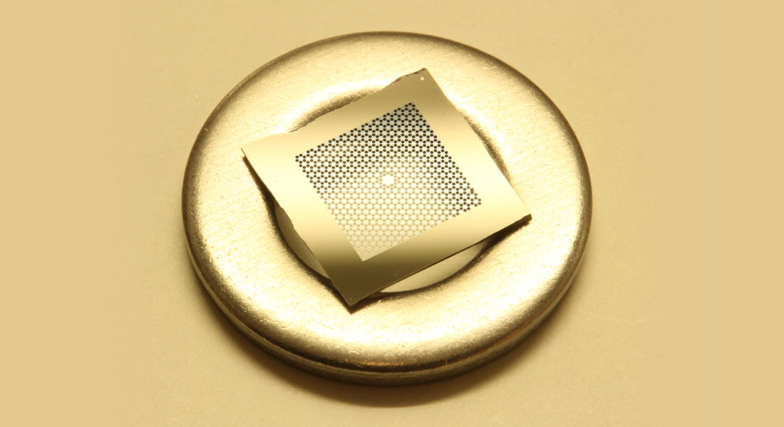 Quantum optical membrane