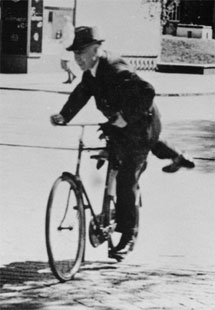 Niels Bohr after the war