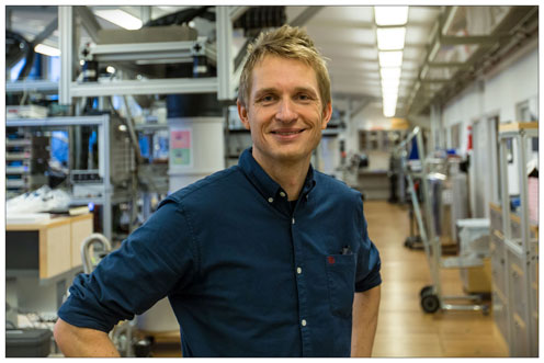 Peter Krogstrup in the QDEV laboratory at the H.C. Ørsted Institute